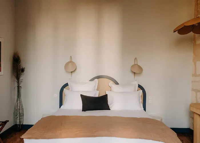 Maison Rosa 3*